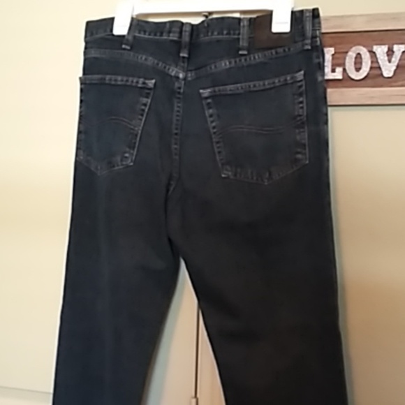 Men - Picture 2 of 3